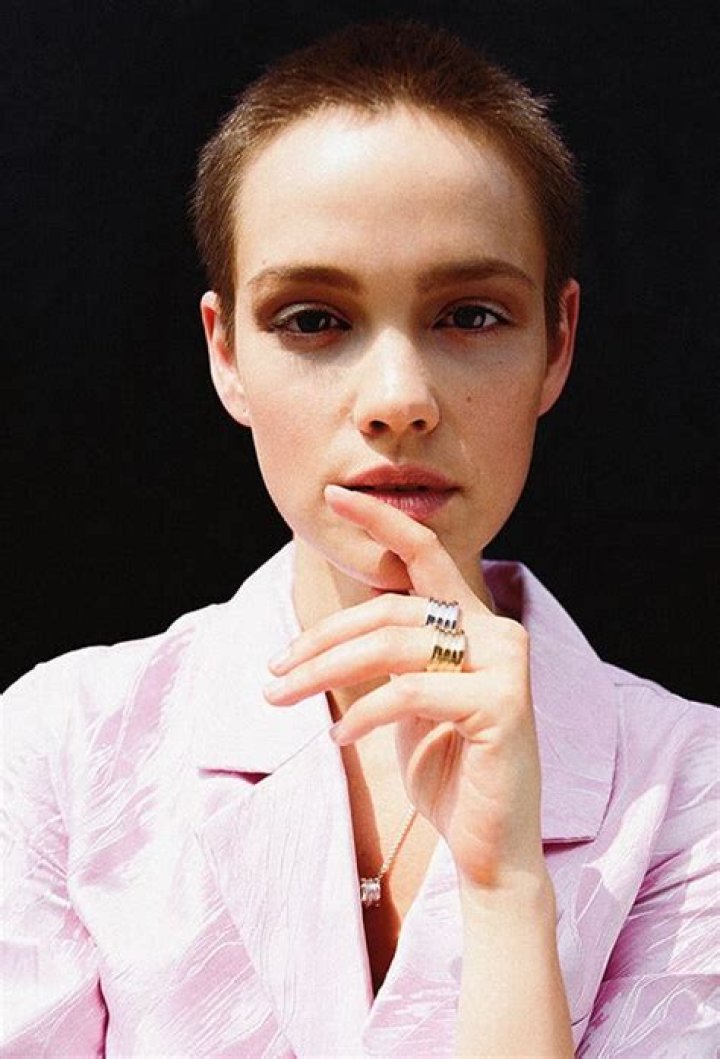 Emilia Schüle