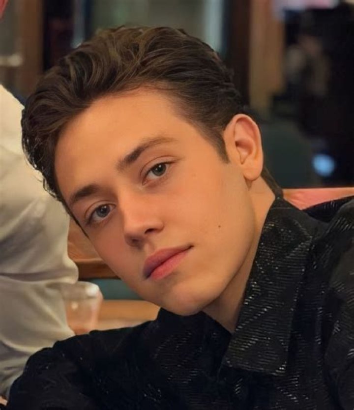 Ethan Cutkosky 