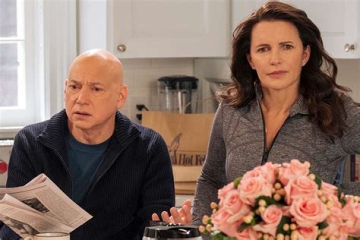 Evan Handler Returns As Harry Goldenblatt