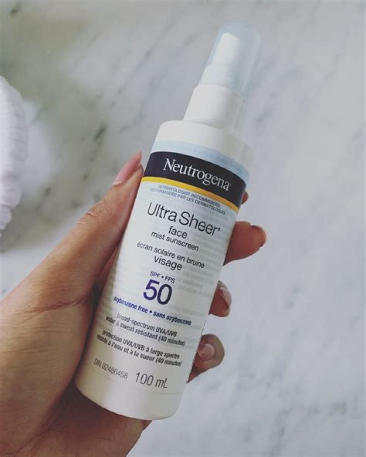 face sunscreen spray