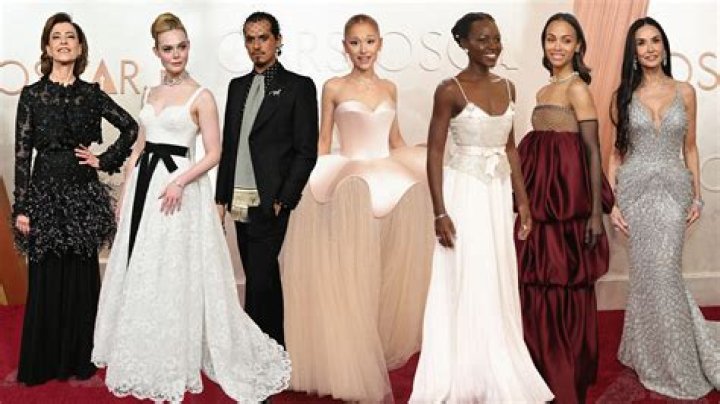 ‘Fault In Our Stars’ NYC Red Carpet: Photos From The Premiere