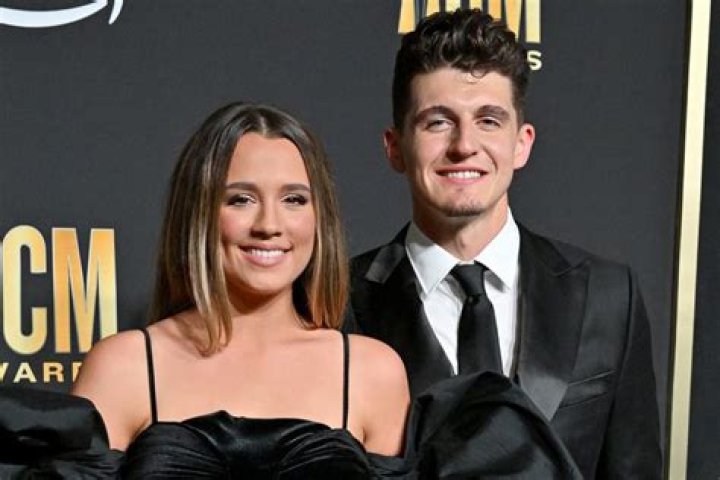 Gabby Barrett & Cade Foehner