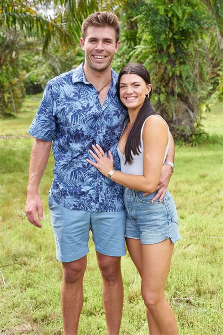 Gabi Talks Zach Breakup & Friendship With Kaity – Hollywood Life