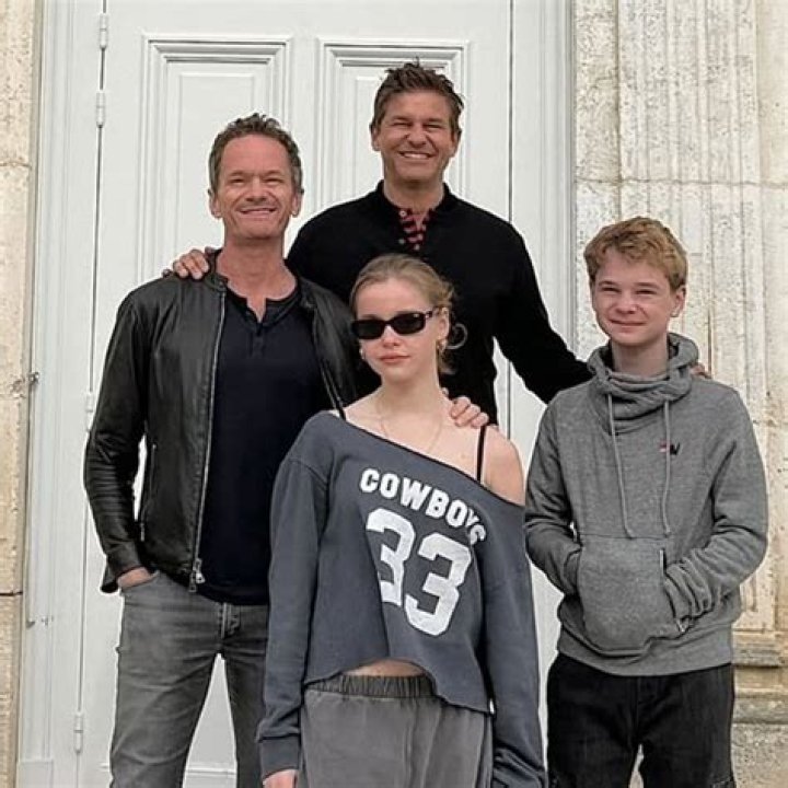 Gavin Rossdale takes Zuma to Big 5 as LA schools shut down