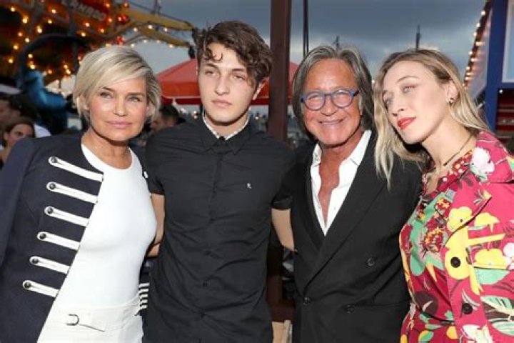 Gigi Hadid, Anwar Hadid, & Marc Kalman