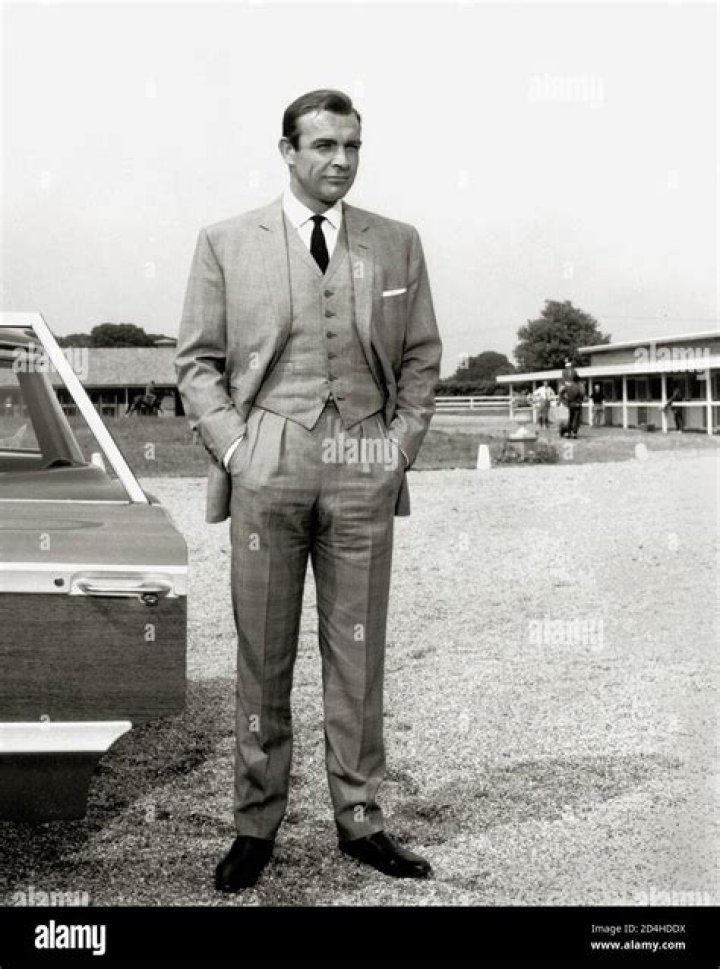 GOLDFINGER, Sean Connery, 1964.