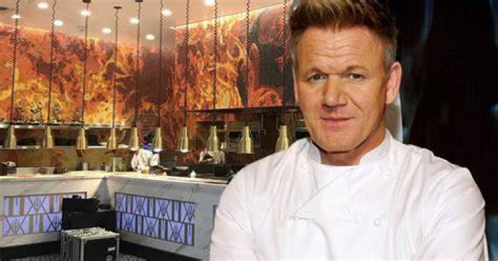 Gordon Ramsay In Front Of &lsquo;Hell&rsquo;s Kitchen&rsquo;