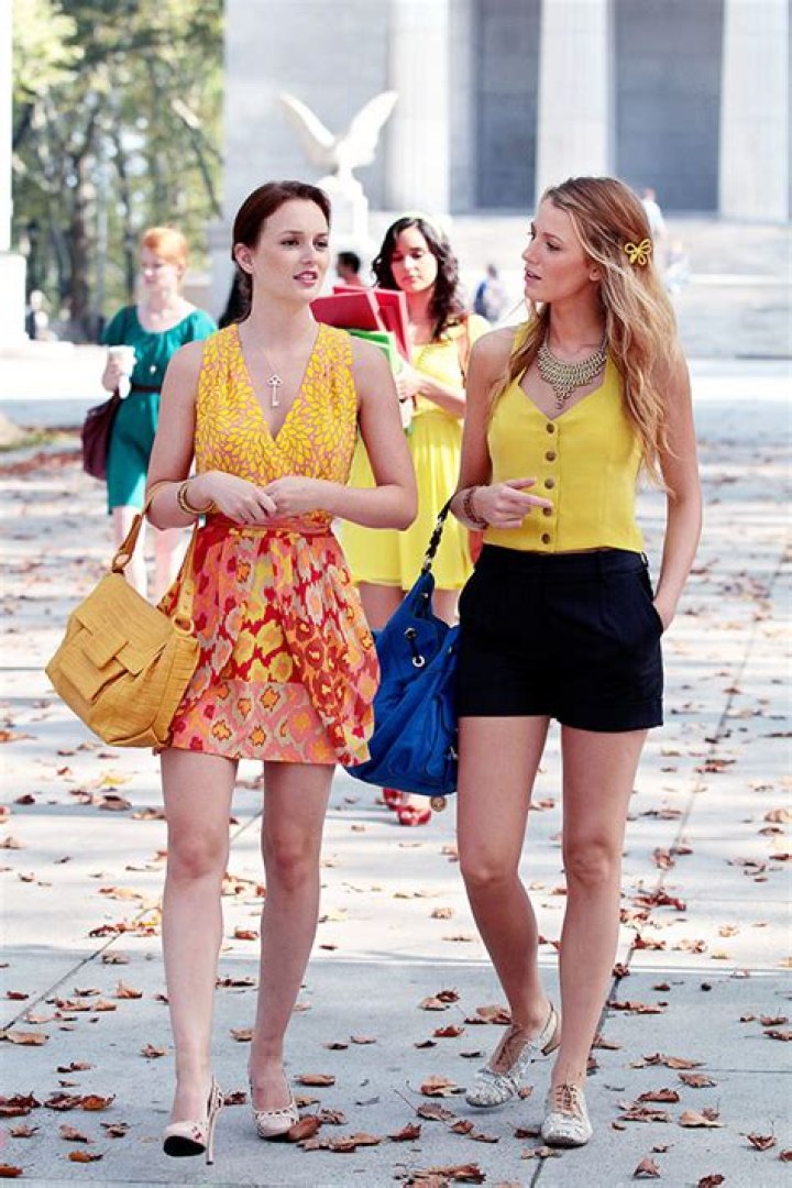 ‘Gossip Girl’ Stars Dressed Like Their Characters In Real Life: Blake Lively, Leighton Meester, & More