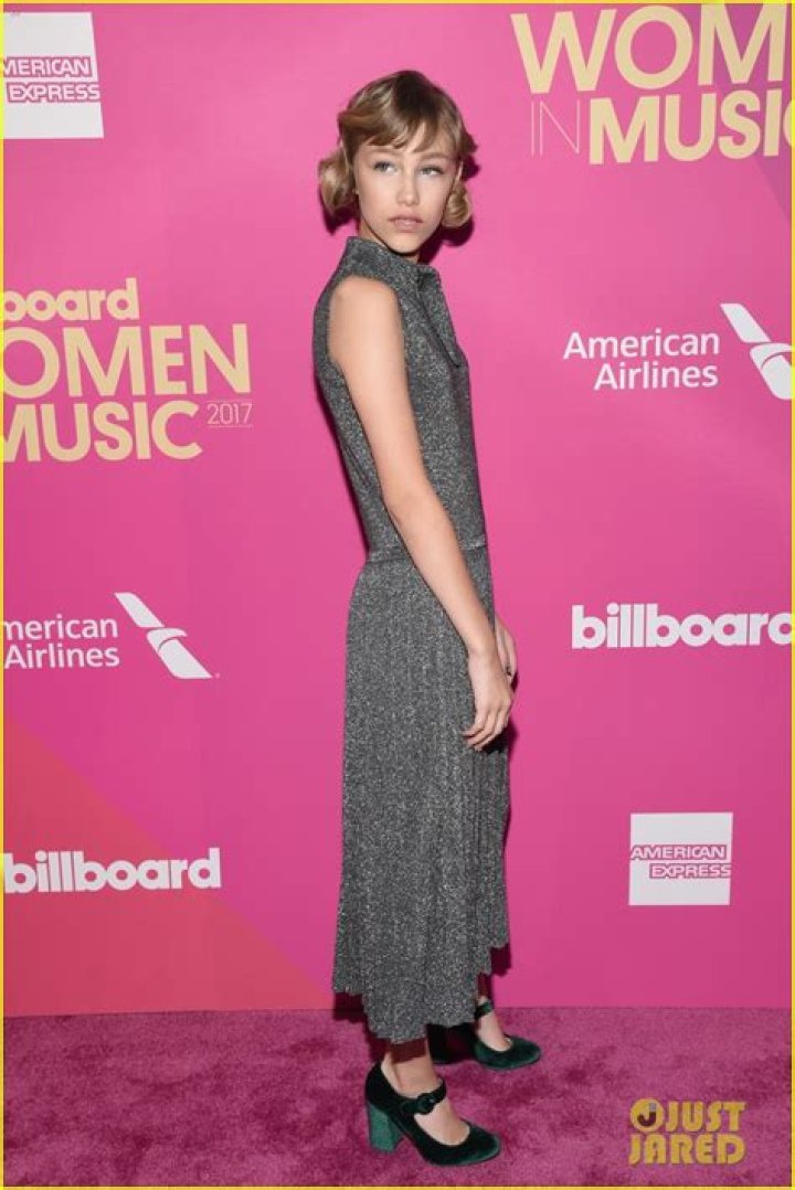 Grace Vanderwaal Billboard Women in Music, Show, Los Angeles, USA - 30 Nov 2017