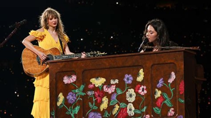 Gracie Abrams Shares Hilarious Video of Taylor Swift Extinguishing a Fire After Writing Their New Song ‘Us’