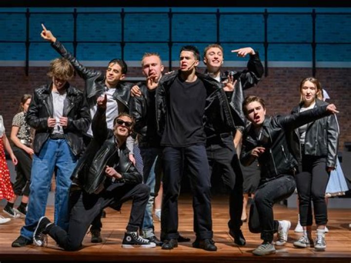 grease-11