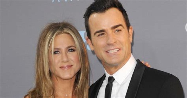 Gwen Stefani & Blake Shelton: Double Date Plan With Jennifer Aniston & Justin Theroux