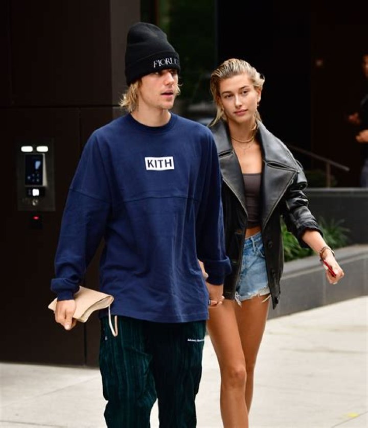 Hailey Baldwin, Justin Bieber