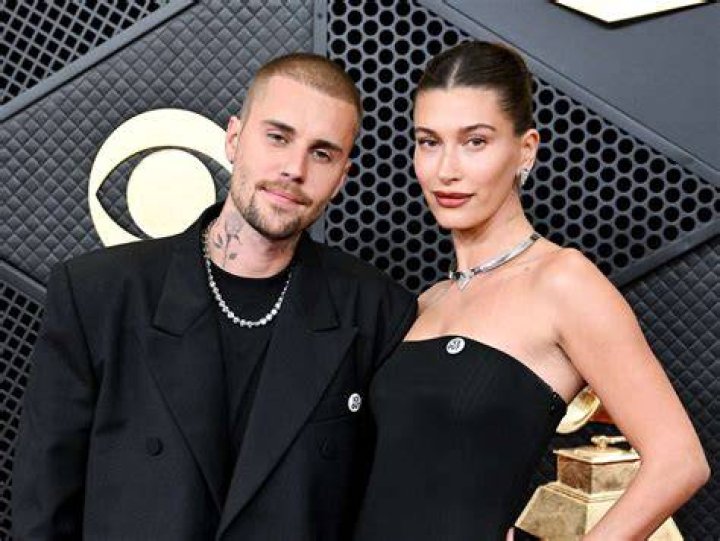 Hailey Bieber and Justin Bieber seen having breakfast in Tribeca in New York City Justin Bieber and Hailey Bieber seen having breakfast in Tribeca, New York, USA - 19 Jul 2023