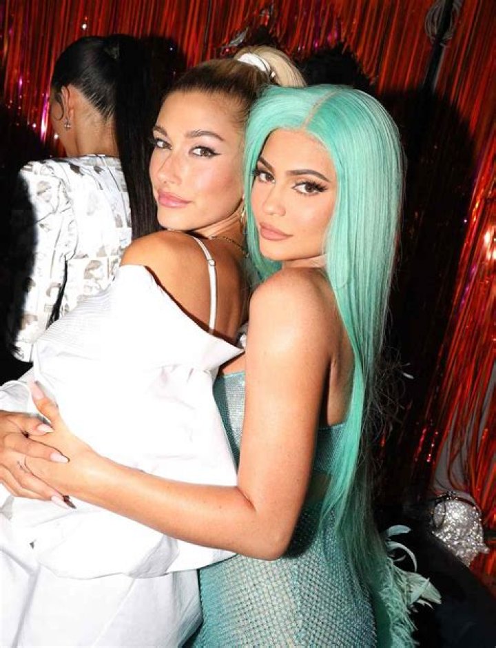 Hailey Bieber Kylie Jenner
