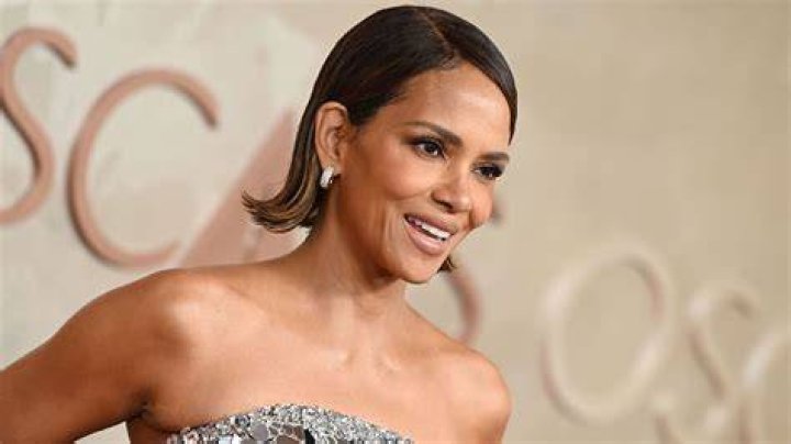 Halle Berry Looks Slim Yet Strong