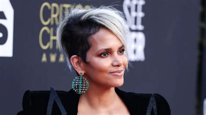 Halle Berry wearing Dolce & Gabbana with Samer Halimeh earrings arrives at the 27th Annual Critics' Choice Awards held at the Fairmont Century Plaza Hotel on March 13, 2022 in Century City, Los Angeles, California, United States. 27th Annual Critics' Choice Awards - Arrivals, Fairmont Century Plaza Hotel, Century City, Los Angeles, California, United States - 14 Mar 2022
