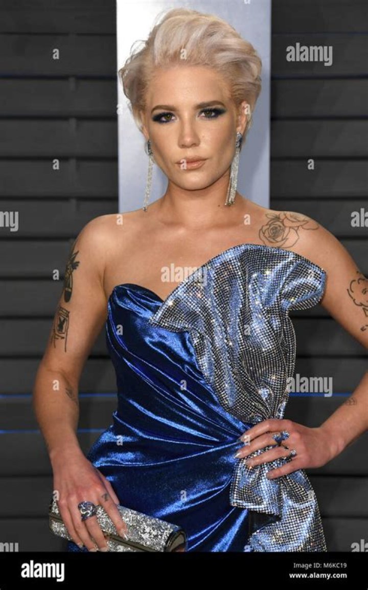 Halsey, 2018
