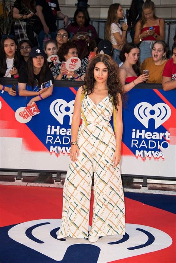 Halsey iHeartRadio Much Music Video Awards, Arrivals, Toronto, Canada - 26 Aug 2018 WEARING TOM WOOD SUIT AND VINTAGE VICTORIA&rsquo;S SECRET BRA
