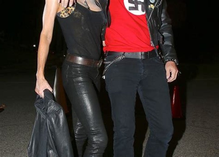 Harry Hamlin’s Swastika Shirt For Sid Viscious Costume Sparks Outrage From Fans – Hollywood Life