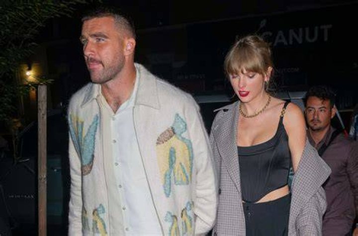 Harry Styles & Taylor Swift’s Fight — Why They Broke Up On Vacation – Hollywood Life
