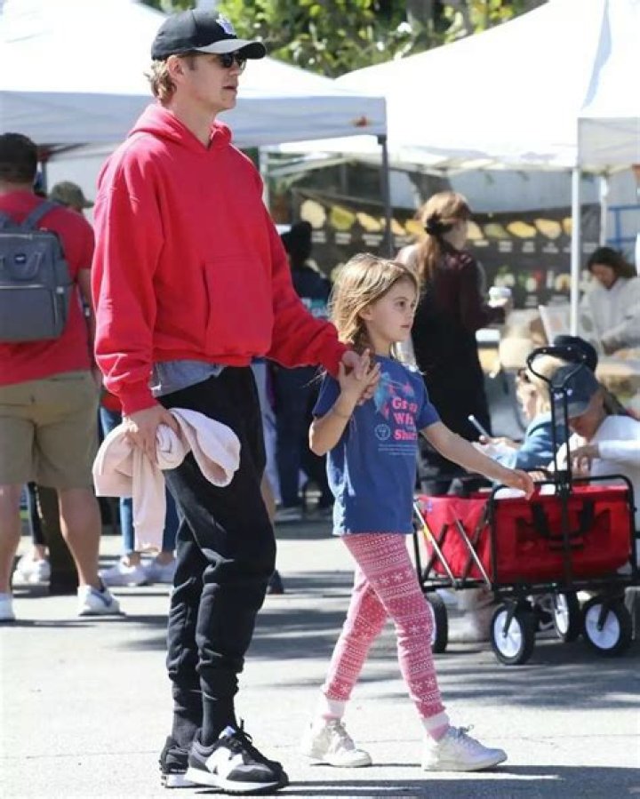 Hayden Christensen & Briar Rose