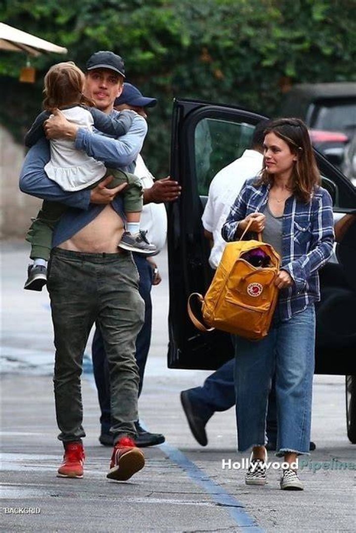 Hayden Christensen and Rachel Bilson at LAX