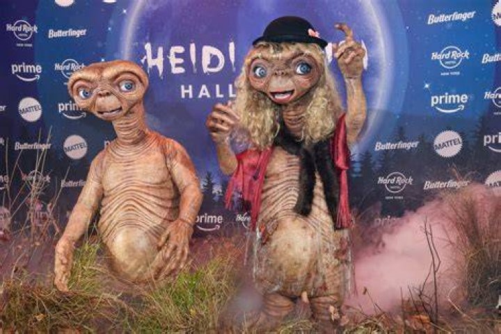 Heidi Klum Halloween Party PICS
