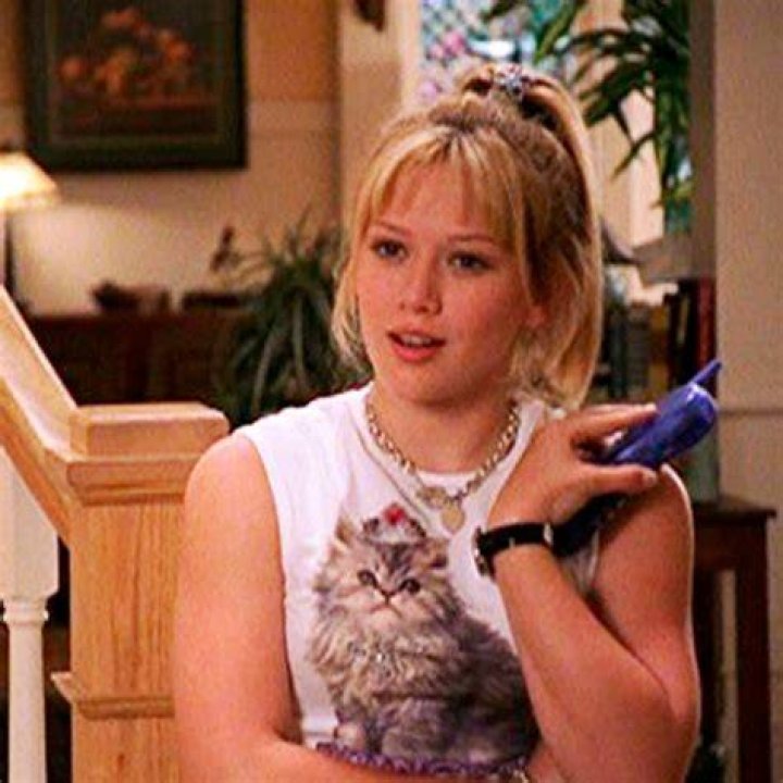 Hilary Duff as Lizzie McGuire