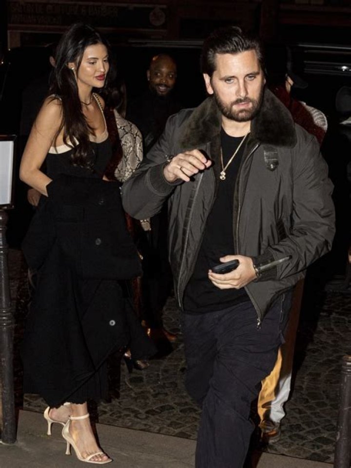 Holly Scarfone, Scott Disick