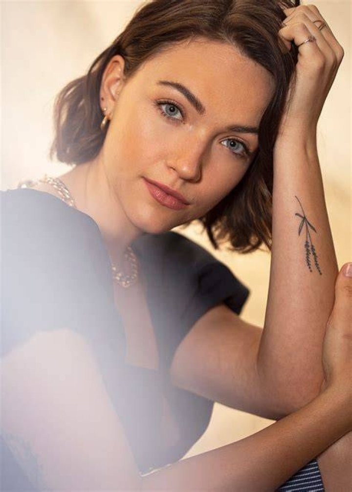 HollywoodLife RepresentHER Honoree Violett Beane