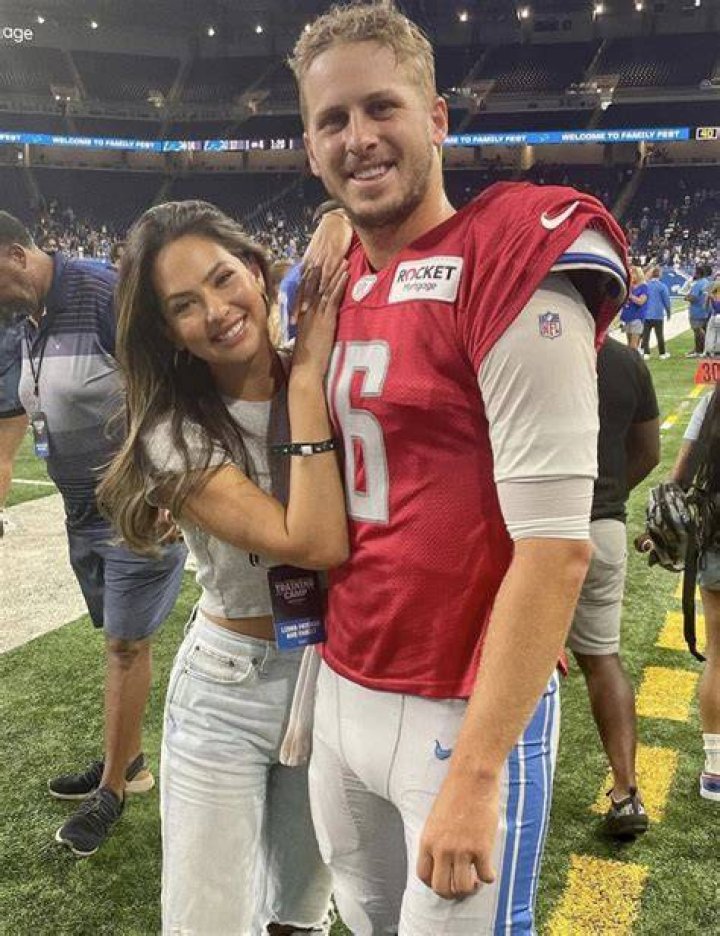 Hottest NFL Wives Girlfriends Photos