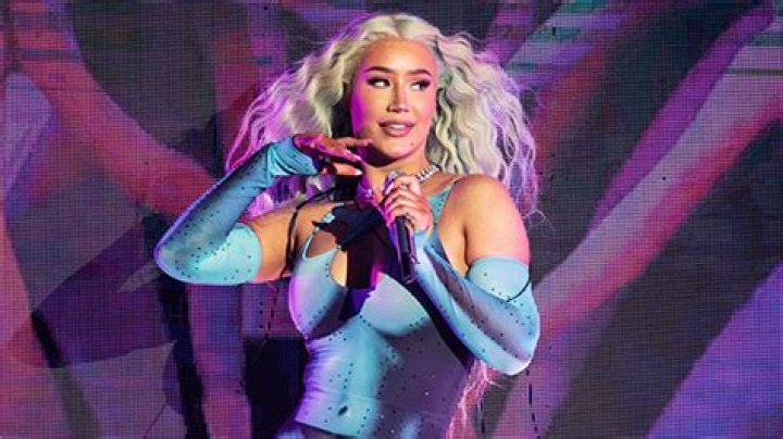 Iggy Azalea Is Dripping In Diamonds In Music Video For ‘Money Come’ – Hollywood Life