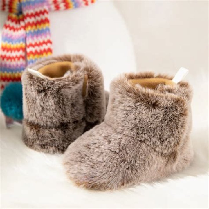 Infant Fleece Booties