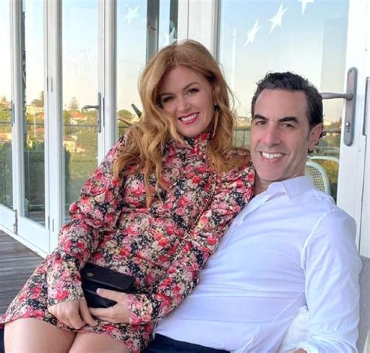 Isla Fisher and Sacha Baron Cohen