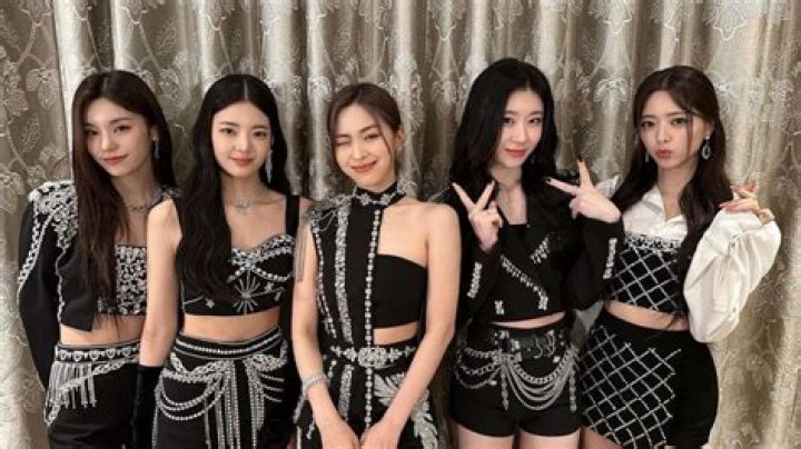 ITZY At The Mnet Asian Music Awards