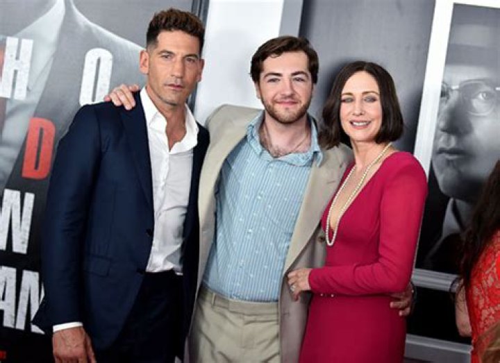 James Gandolfini’s Son, Michael, Looks Like Him At ‘Newark’ Premiere – Hollywood Life