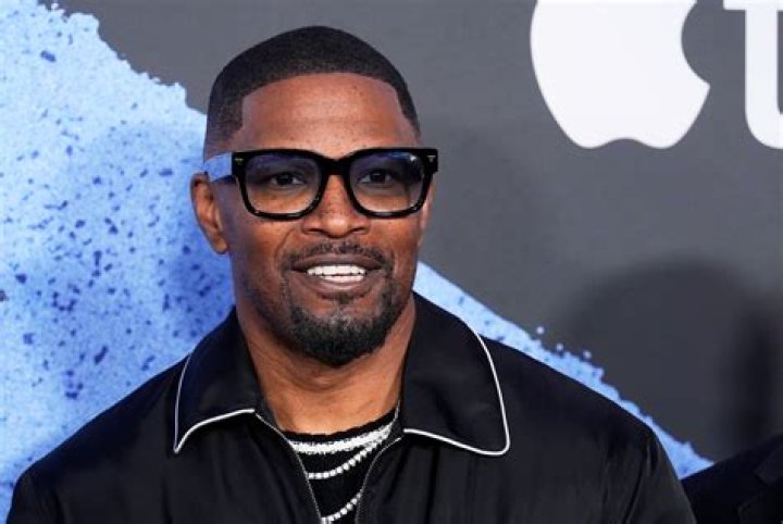 Jamie Foxx poses at the 'Day Shift' film premiere in Aug. 2022
