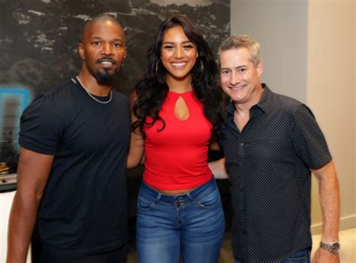 Jamie Foxx Sela Vave