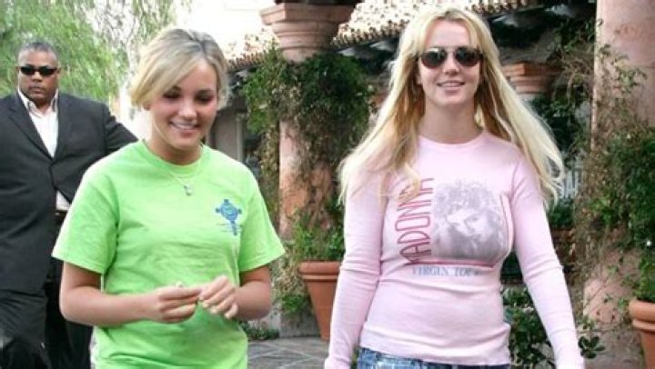 Jamie Lynn Spears ‘Likes’ Britney’s Sexy New Dance Video Amid Family Feud