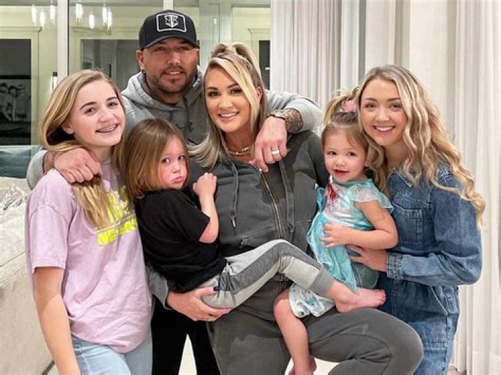 Jason Aldean Family