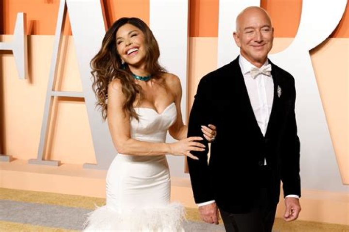 Jeff Bezos & Lauren Sanchez Hold Hands Heading Out For Dinner In Santa Monica: Photos