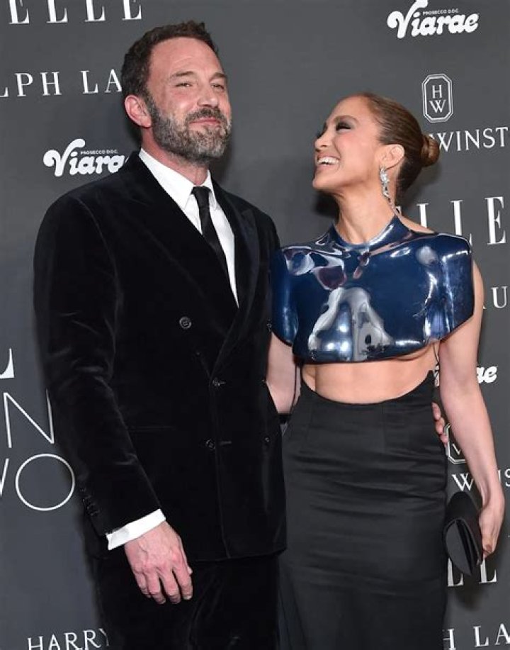 Jennifer Lopez & Ben Affleck’s Beverly Hills Date: Pics – Hollywood Life