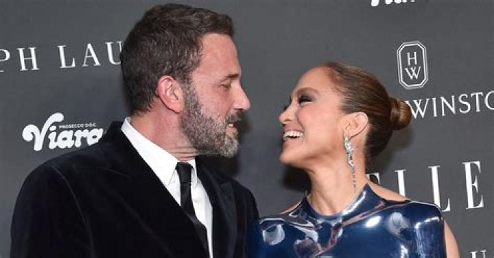 Jennifer Lopez Disses Nicki Minaj
