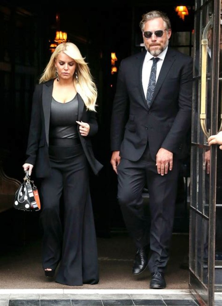 Jessica And Eric Strutting In All Black