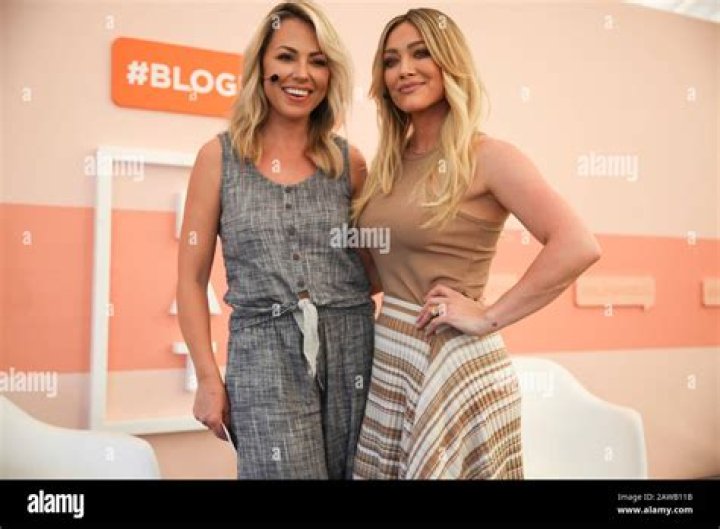 Jessica Hall, Hilary Duff