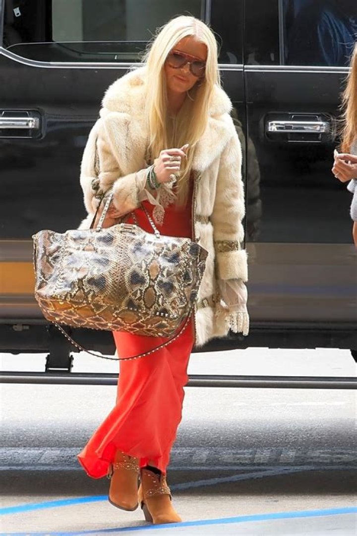 Jessica Simpson Jessica Simpson out and about, Los Angeles, USA - 20 Sep 2018 Pregnant Jessica Simpson in New York City