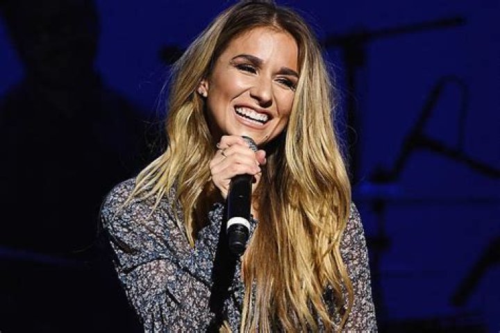 Jessie James Decker in 2019