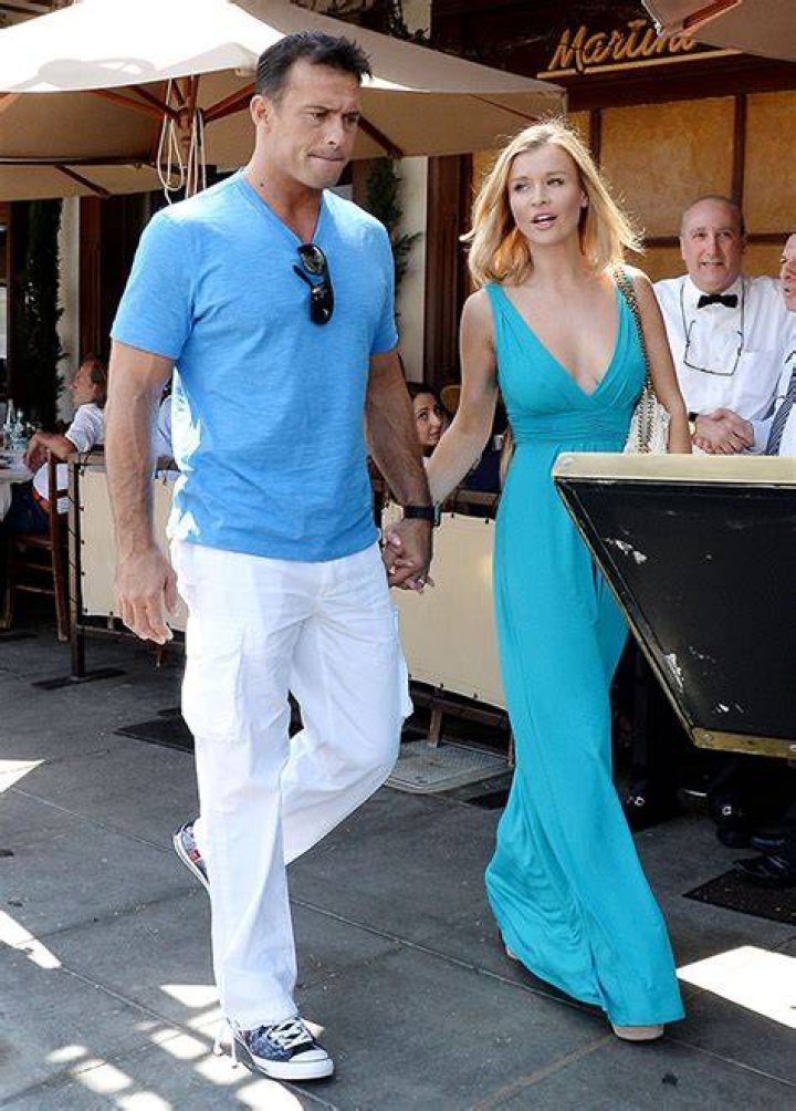 Joanna Krupa & Romain Zago — Pics