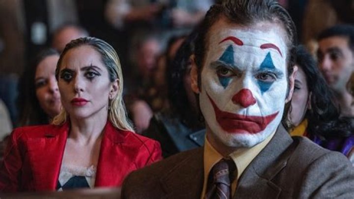 Joaquin Phoenix&rsquo;s Joker Shows Off His Moves